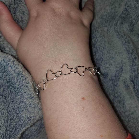 Heart Bracelet - Picture 2 of 2